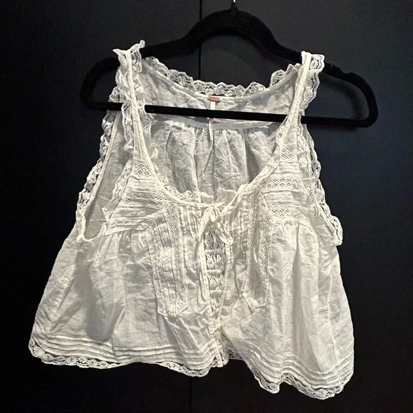 Evermore Tank Top - Picture 4 of 7